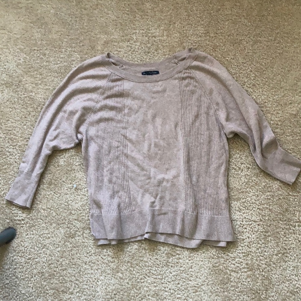 American Eagle sweater